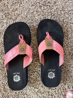 Yellow Box Pink Leather-Look Thong Sandals
